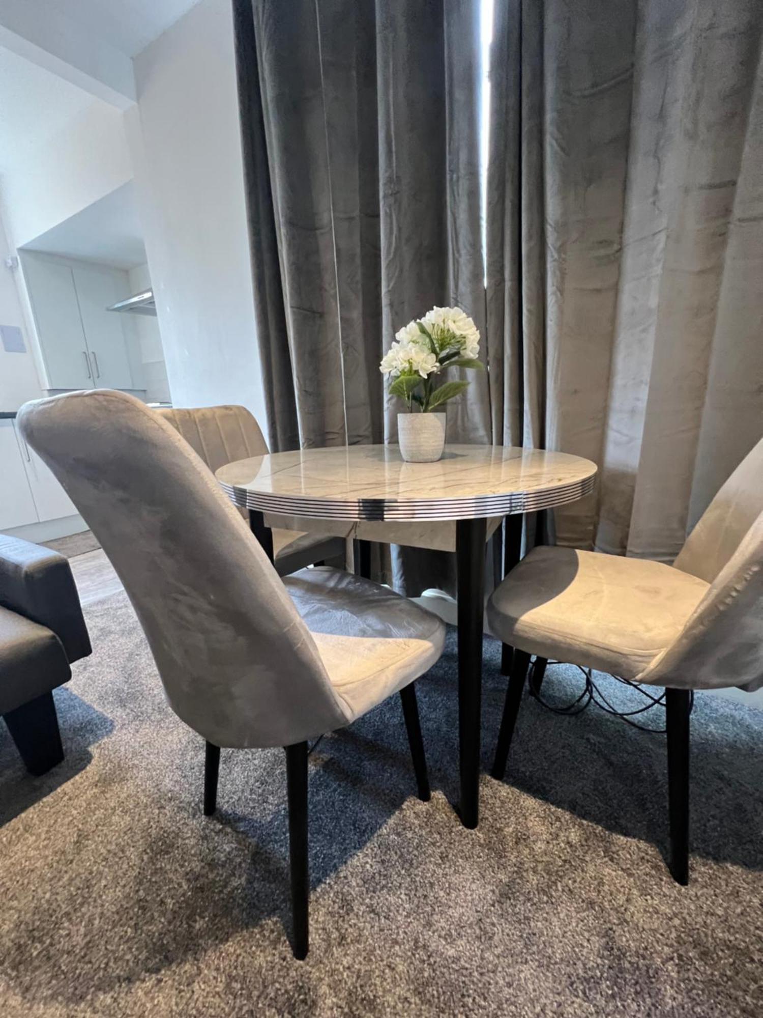 Homestay J&f In Leeds